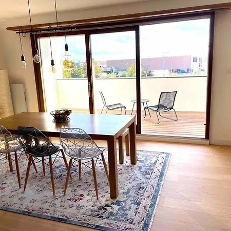 Magnifique De 180m2 *